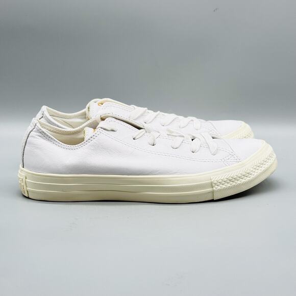 Converse Shoes Womens 8.5 White Leather Chuck Taylor All Star Low Top Sneakers - Picture 1 of 12